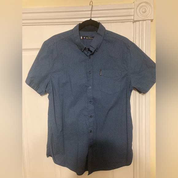 Ben Sherman Other - Ben Sherman button up sleeveless shirt